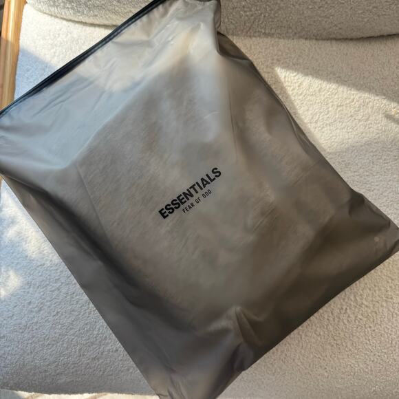 Fear of God ESSENTIALS Hoodie in Desert Taupe - Picture 9 of 9